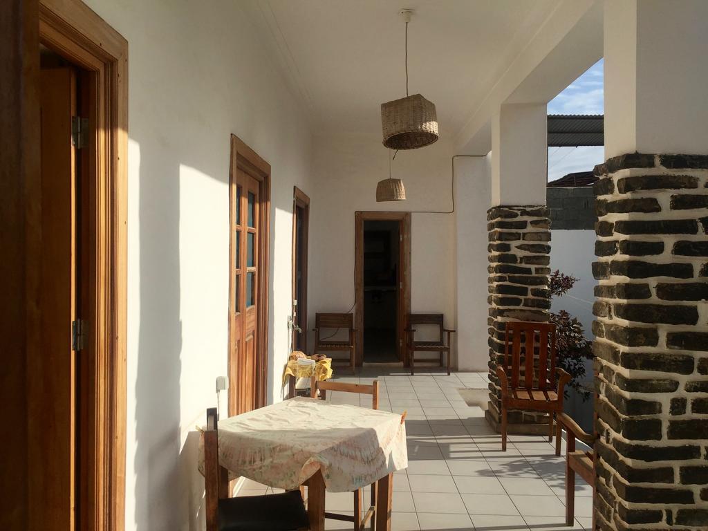 Casa Beiramar Hotell São Filipe Exteriör bild